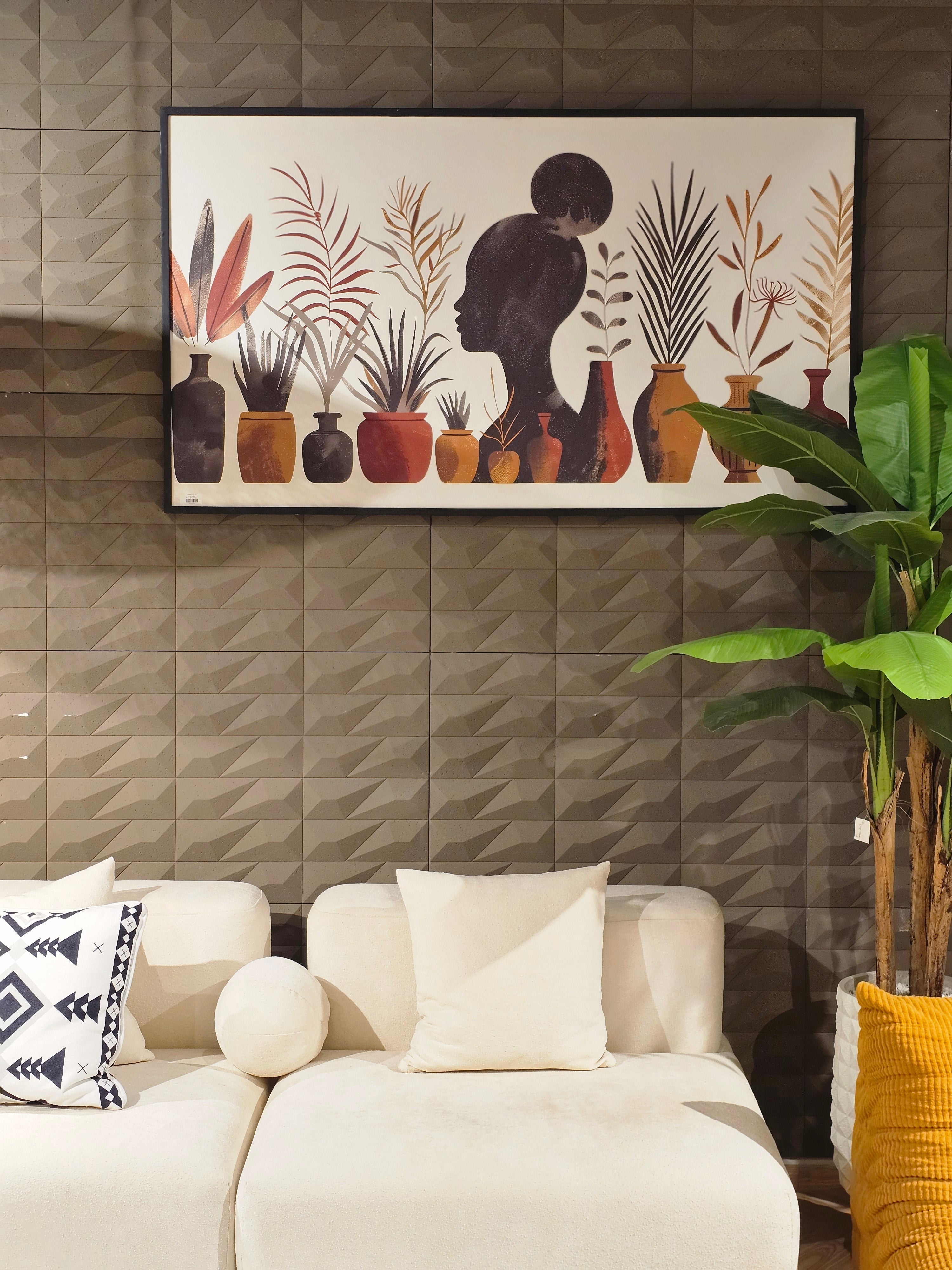 "Jardin d'Argile - Silhouette Africaine aux Poteries"