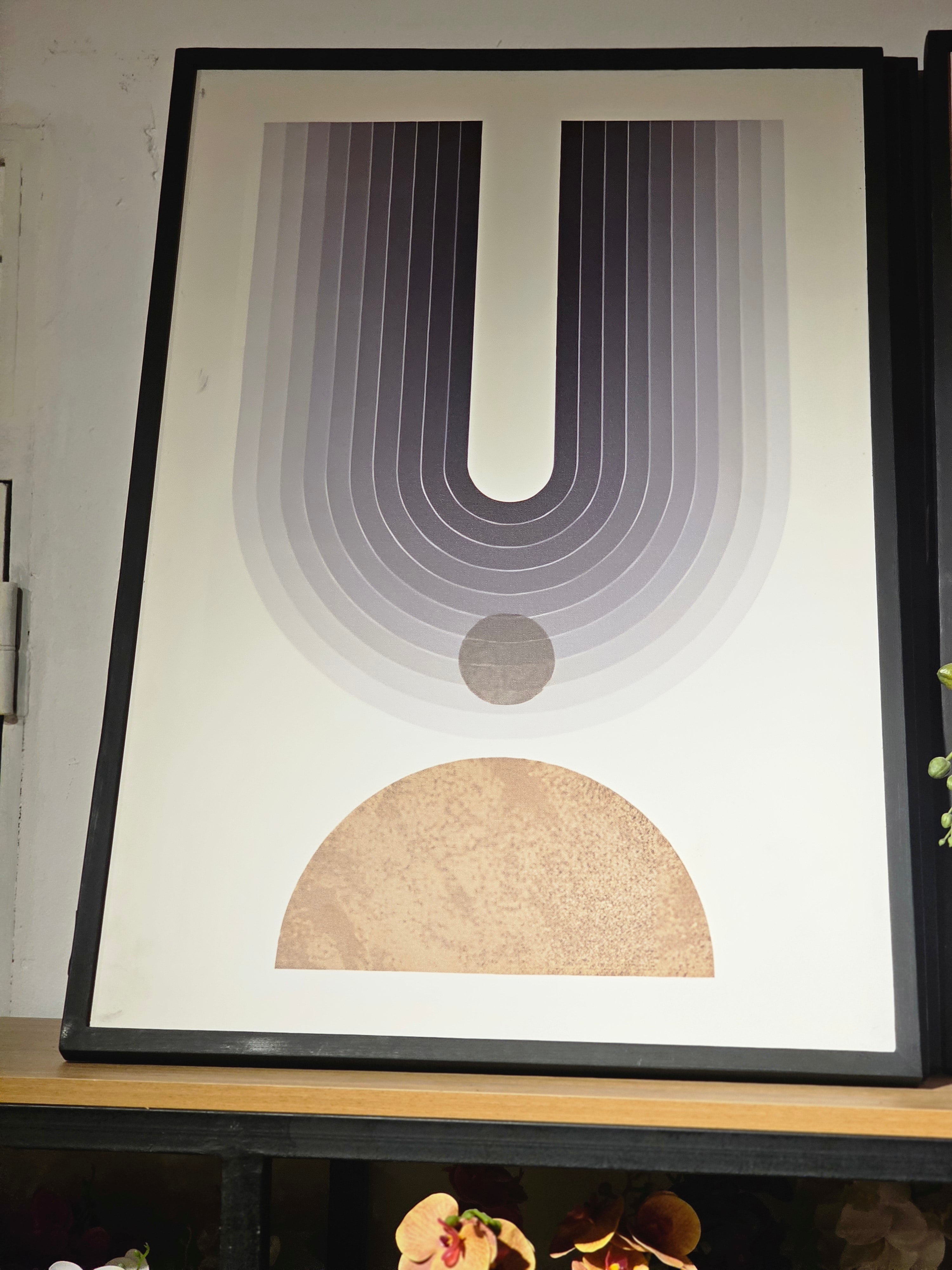 "Arc-en-Ciel Abstrait - Harmonie Chromatique"