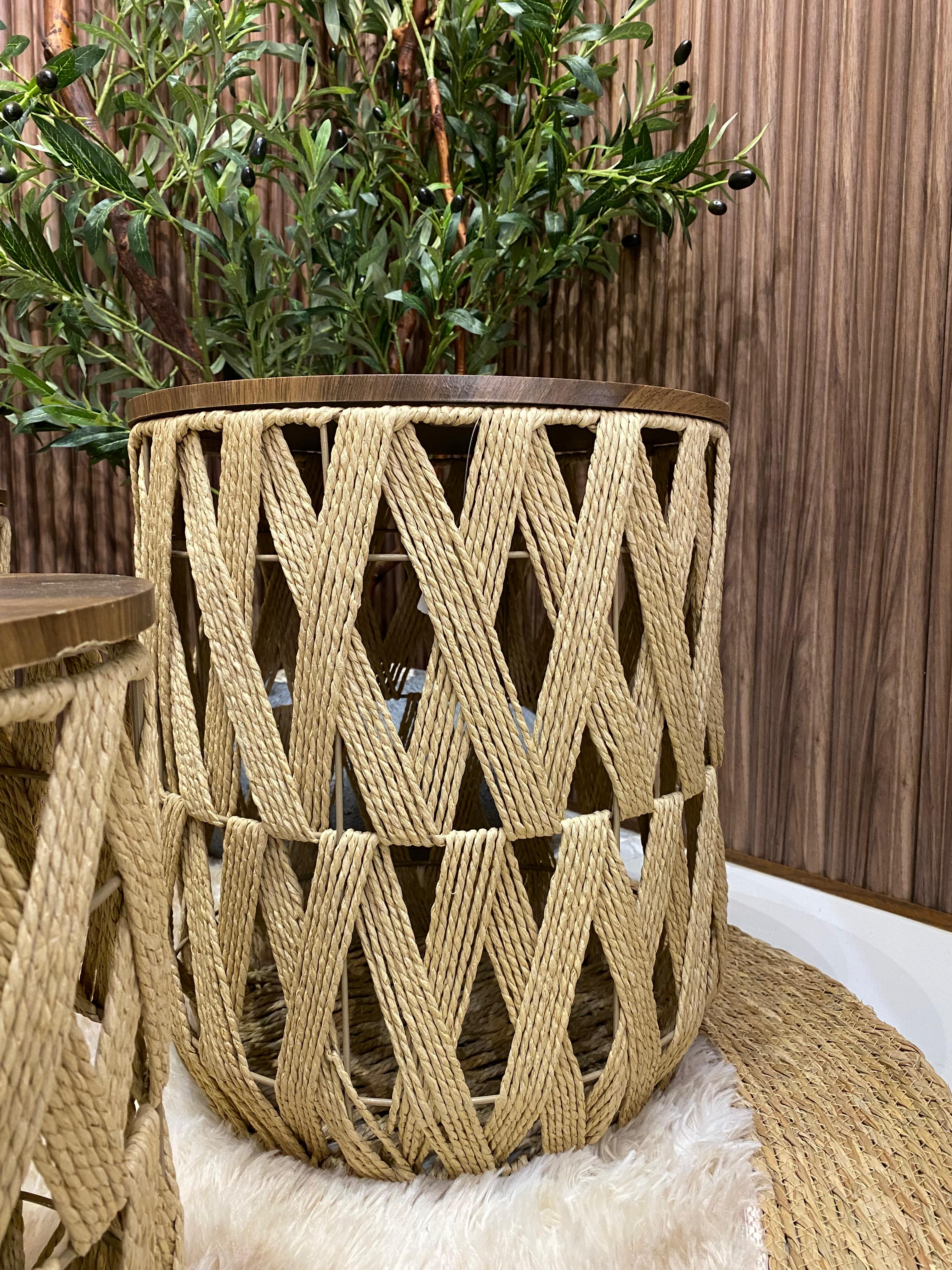Trio de Tables Basses Artisanales