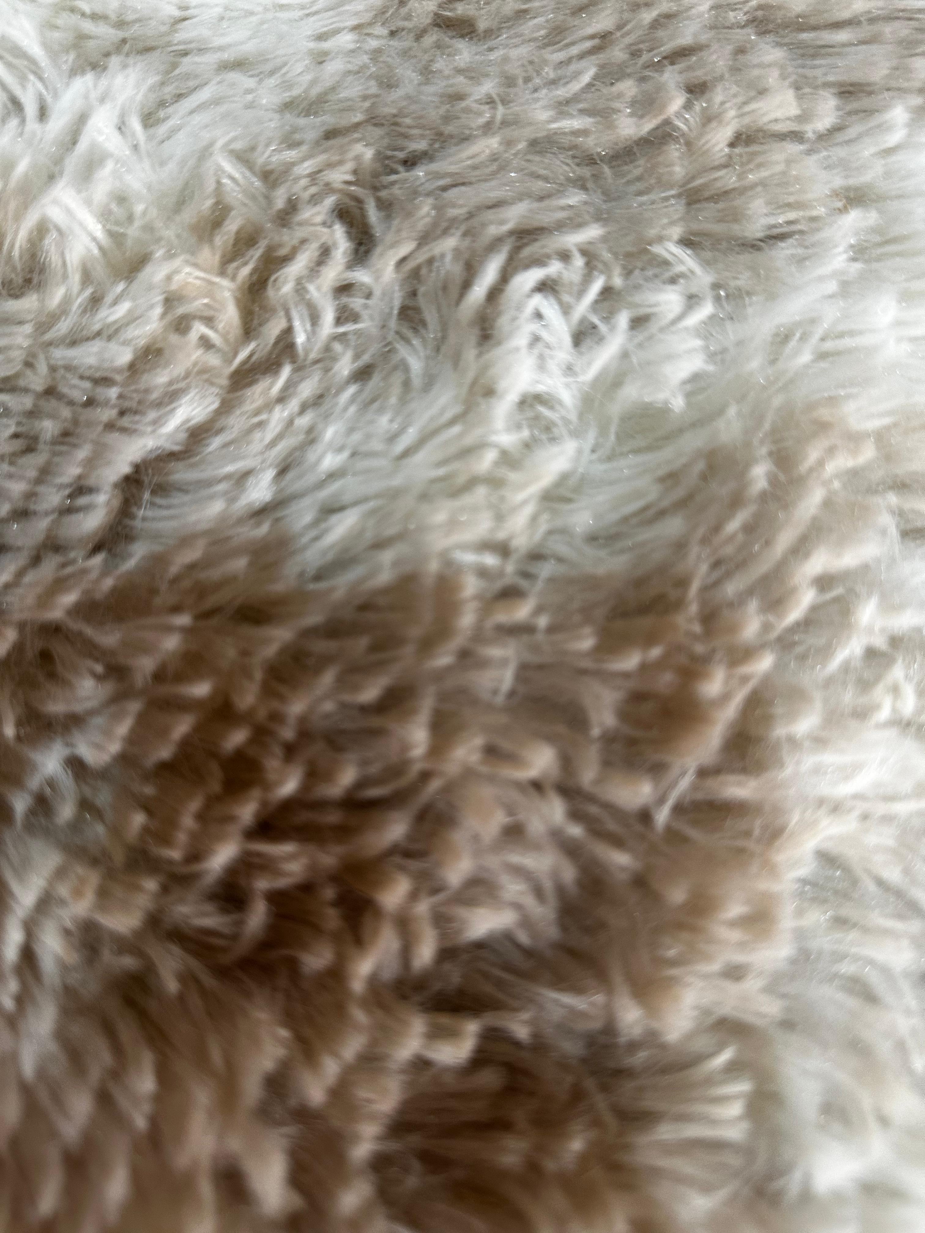 Tapis Rond fourrure blanc