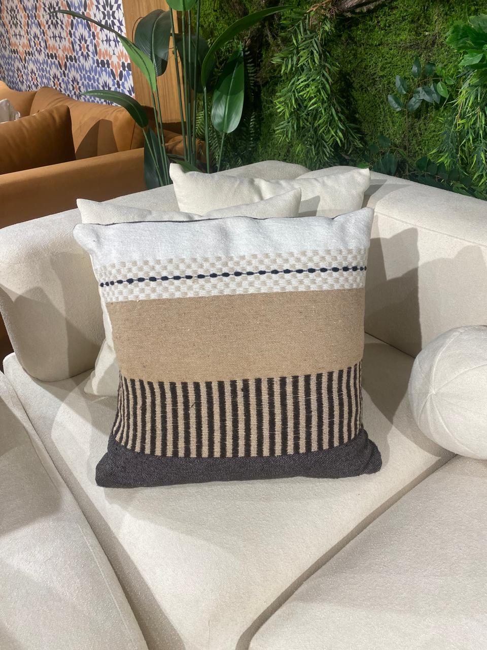 Coussin Artisanal Rayures Naturelles